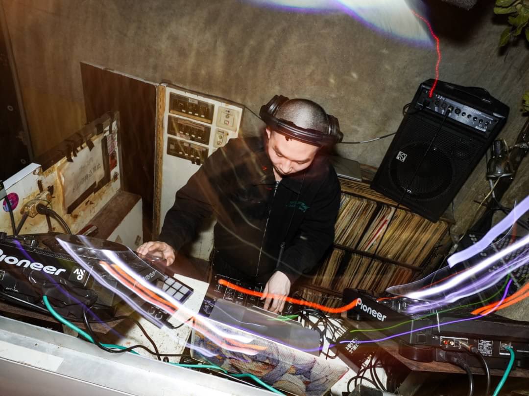 また、既に発表済みですが、今回はレギュラーDJ・tonioがお休みを頂き、代わりにスタッフのV-Lvが3階フロアでDJを務めます。

2階フロアの詳細は後日発表予定です。

#HE4VN