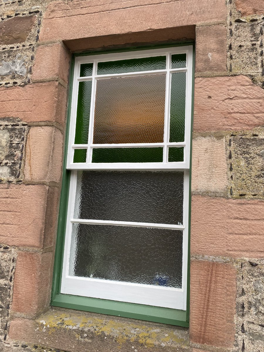 Just a nice window
#heritageconservation #WindowsOnWednesday