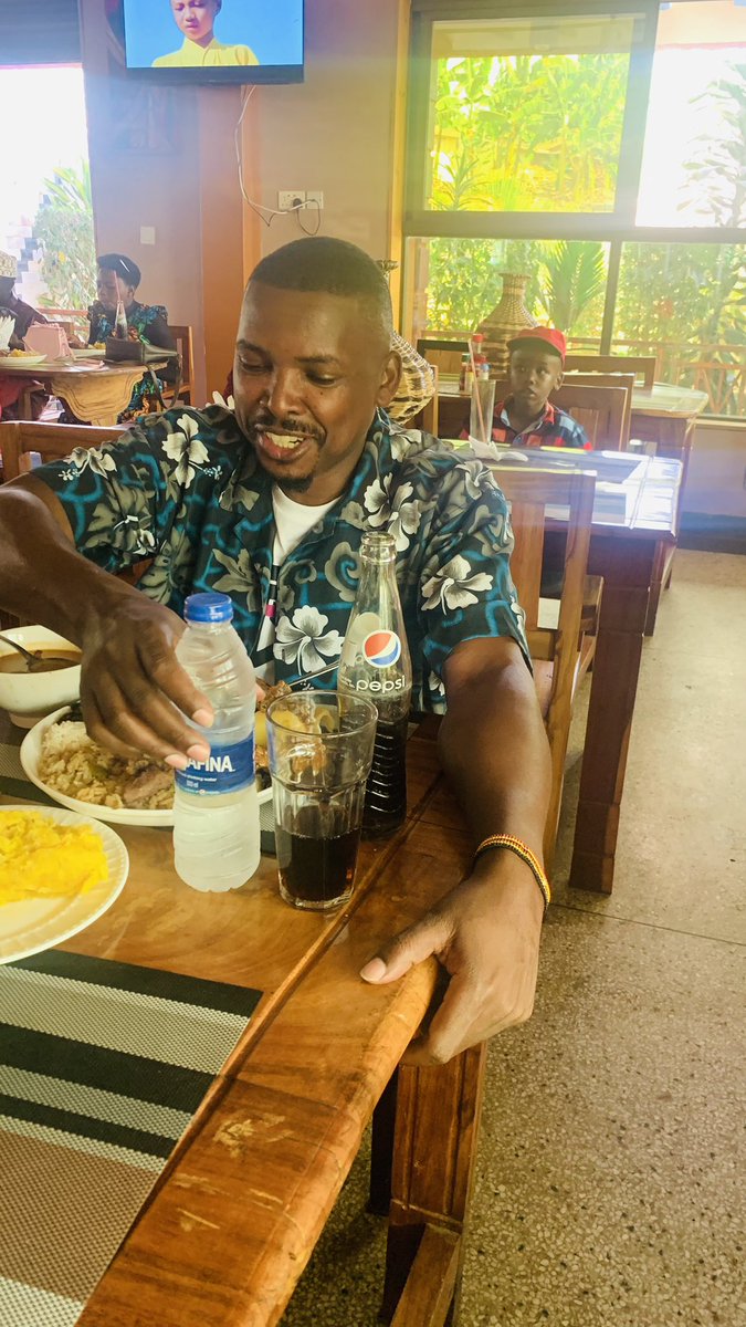 I now know that I don’t have any moslem friends. Wama thank u @PepsiUganda /@AquafinaUganda family for Eid luncheon! #ForTheLoveOfIt #EnrichedDrinkingWater