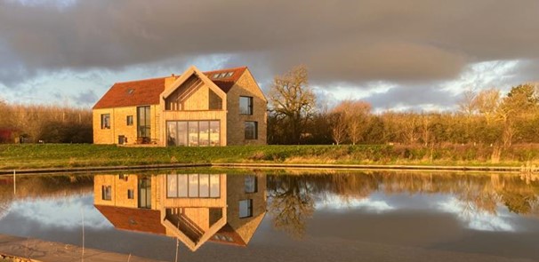 OrmeLtd's tweet image. This recently completed #newbuild speaks for itself with beautiful views across the #CranborneChaseAONB. This #splitlevel replacement dwelling comes complete with #swimmingpond and zip wire. If you have a #dreamhome project in mind do not hesitate to get in touch.
#awardwinning