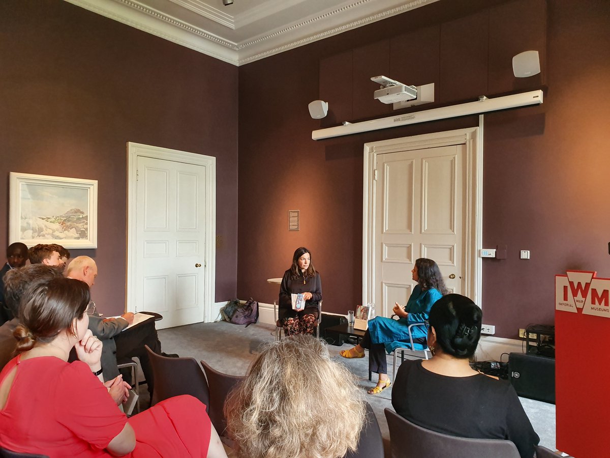 Rare treat for a Wednesday lunchtime, listening to @gupta_diya discuss her wonderful book, 'India in the Second World War: An Emotional History', with @OxfordYasmin @I_W_M