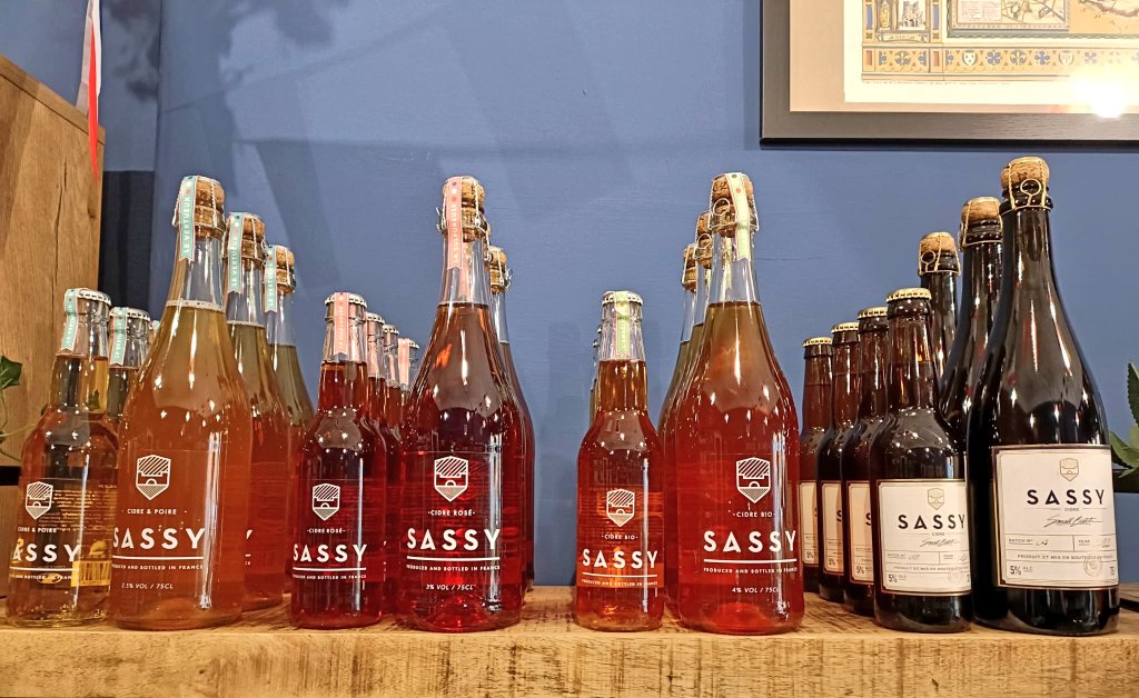 ๐ซ๐ท Chez Roger ๐ด๓ ง๓ ข๓ ณ๓ ฃ๓ ด๓ ฟ (@chezroger_deli) on Twitter photo And this is just a part of our ciders selection ๐
Organic extra-dry, dry, semi-dry, rosรฉ, but also 0% alcohol apple and pear ciders, sparkling apple juice... ๐๐๐โค๏ธ
It looks like we are getting very SASSY <a href="/ChezRoger_deli/">๐ซ๐ท Chez Roger ๐ด๓ ง๓ ข๓ ณ๓ ฃ๓ ด๓ ฟ</a> ๐ฅฐ
#cider #madeinfrance #Normandie And this is just a part of our ciders selection ๐
Organic extra-dry, dry, semi-dry, rosรฉ, but also 0% alcohol apple and pear ciders, sparkling apple juice... ๐๐๐โค๏ธ
It looks like we are getting very SASSY <a href="/ChezRoger_deli/">๐ซ๐ท Chez Roger ๐ด๓ ง๓ ข๓ ณ๓ ฃ๓ ด๓ ฟ</a> ๐ฅฐ
#cider #madeinfrance #Normandie