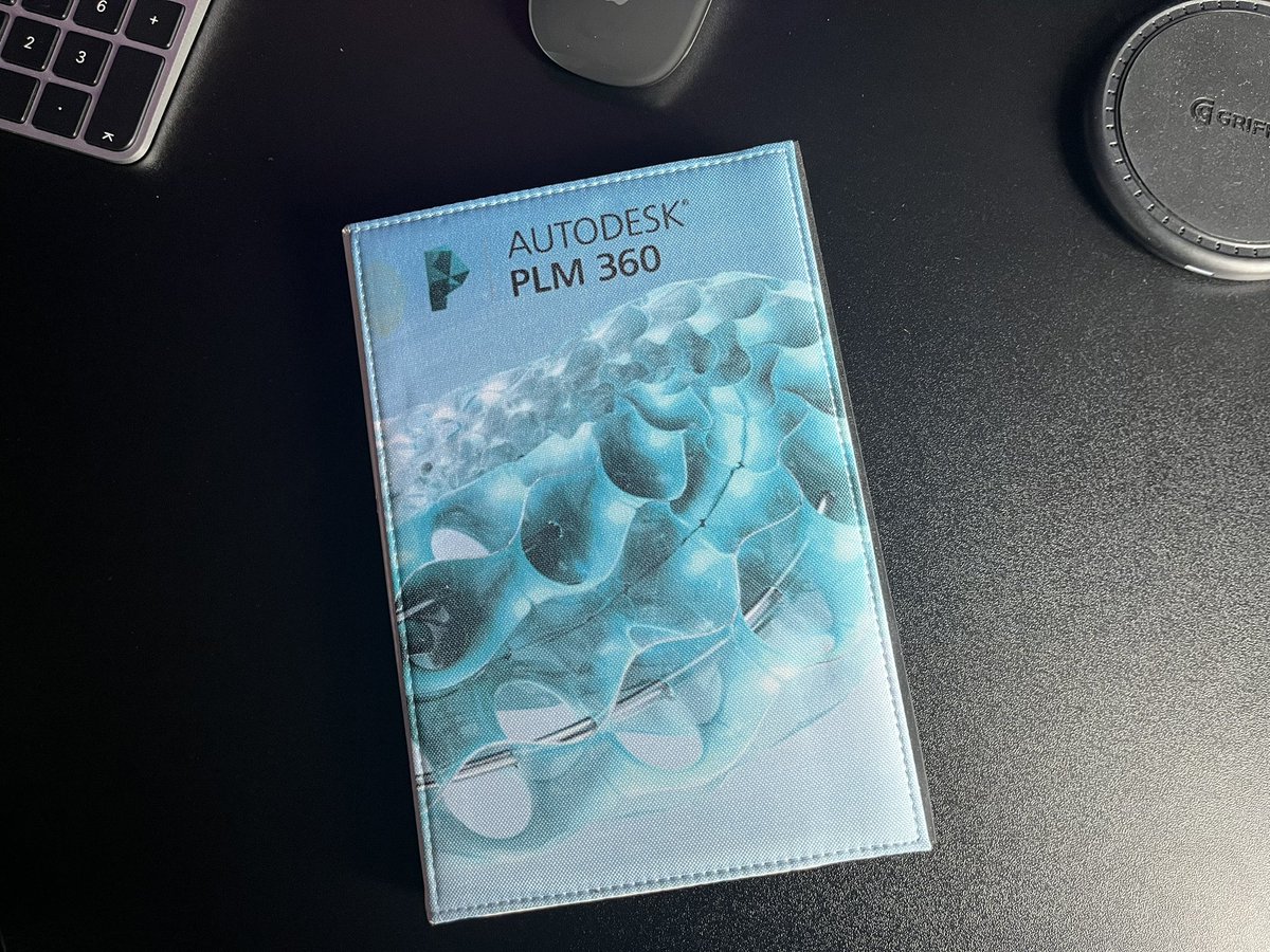 mikewatkinsweb's tweet image. Found some old swag ! Who grabbed one of these..@Fusion360Manage @autodesk #plm @autodesku