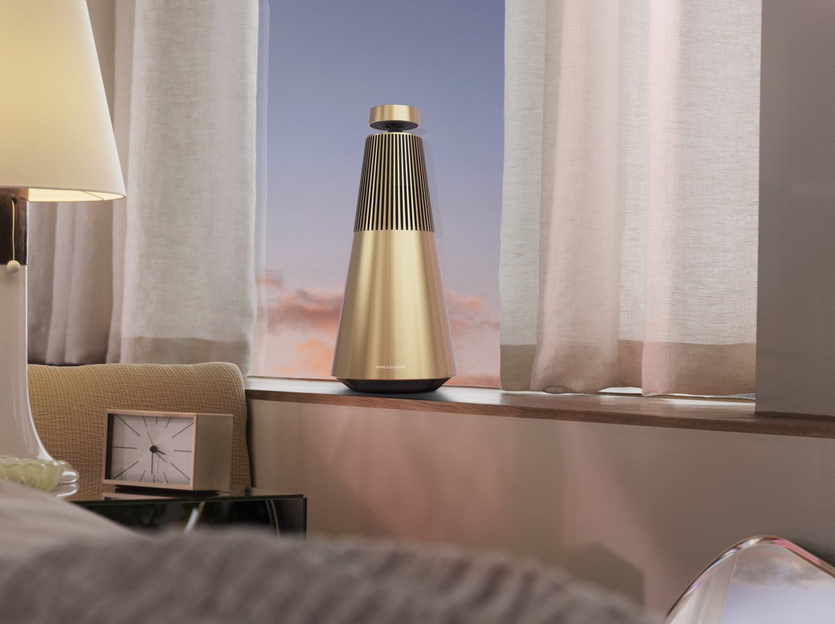 Applying our Acoustic Lens Technology into the conical speaker body creates a 360-degree sound experience that fills the entire room from anywhere you place the speaker.    

#BangOlufsen #Beosound2 #WirelessSpeaker #WifiSpeaker