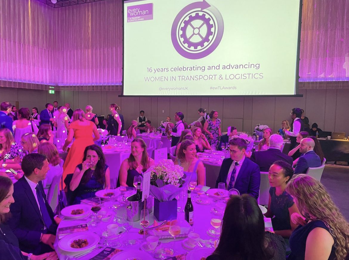 #ewTLAwards <a href="/everywomanUK/">everywoman</a> So excited to be representing Mott MacDonald at todays awards 🎉 
#mottmac #supportingwomen #WomenInSTEM