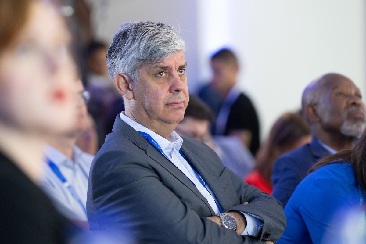 Xavier D'Arcy tweet media