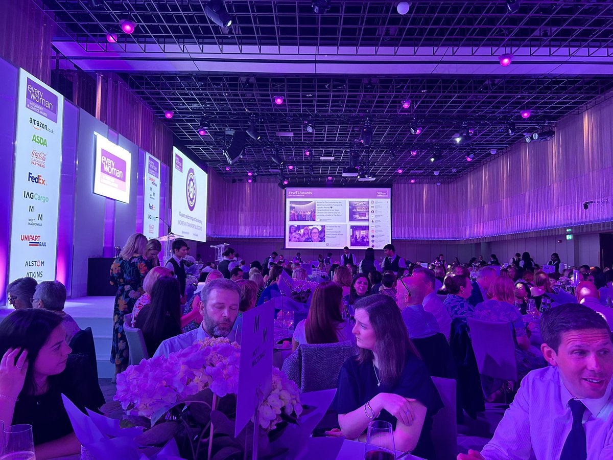 Wonderful crowd today to celebrate some inspiring women! #ewTLAwards <a href="/everywomanUK/">everywoman</a>  #WomenInSTEM