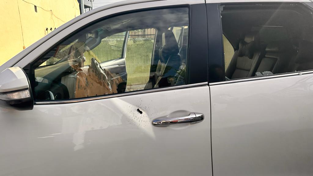 सहारनपुर के देवबंद में माननीय भीम आर्मी चीफ व राष्ट्रीय अध्यक्ष भाई चंद्रशेखर आज़ाद जी पर जानलेवा हमला बहुजन मिशन मूवमेंट को रोकने का कायराना कृत्य है!
आरोपियों की शीघ्र गिरफ्तारी , सख्त कार्रवाई और राष्ट्रीय अध्यक्ष भाई चंद्रशेखर आज़ाद जी सुरक्षा की माँग करते हैं!
<a href="/dgpup/">DGP UP</a>