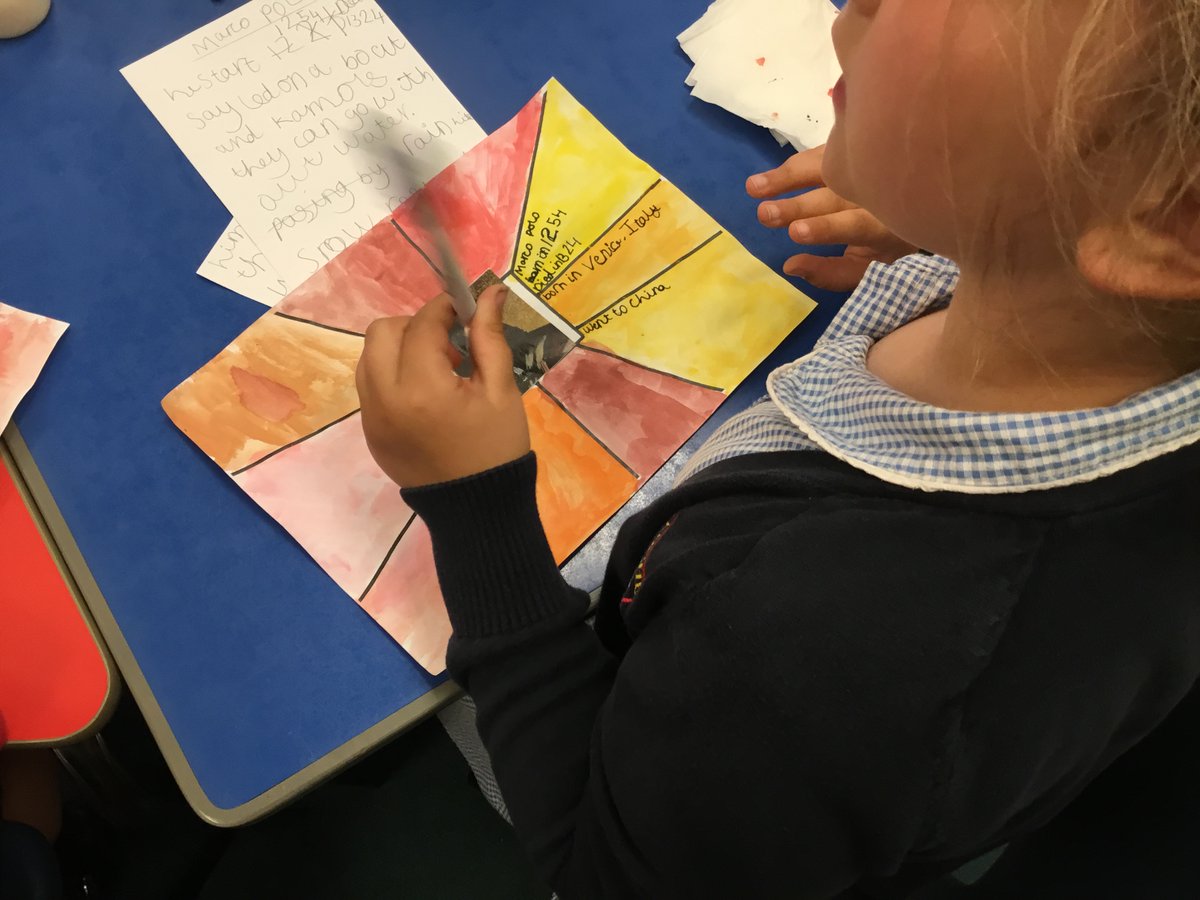 Year 2 have been researching famous explorer and adventurer Marco Polo. After discovering that he travelled through deserts of Mongolia on camels to reach China, they watercolour painted their mind maps in desert colours and added their researched facts. #tellinghistory