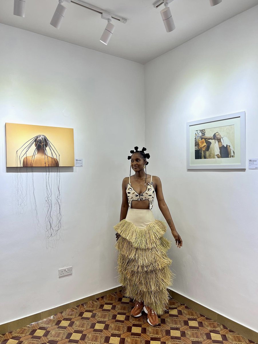 ElleCadne's tweet photo. • A BEAUTY in HER Time • 🥰
-
I can’t wait to welcome you all to #BeautyInItsTime - a Documentary and a series of photography works which opens on Sunday July 2nd 2023 at Yenwa Gallery (@yenwagallery)
1-7 muri okunola
2pm - 6pm #BIIT https://t.co/vgi4vKJqTy