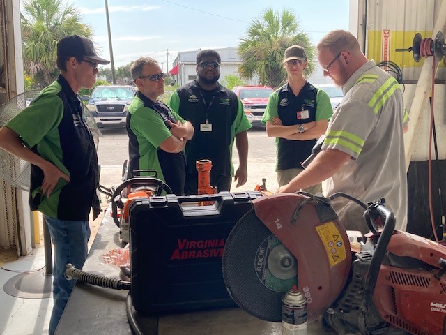 The Diesel program from PTC-CLW recently took a trip to @HercRentalsInc in Tampa, where they were greeted by the management team at the largest facility in Florida and the ninth-largest nationwide!  
#PTCProud #DieselSystems #HercRentals #OpportunityStartsHere