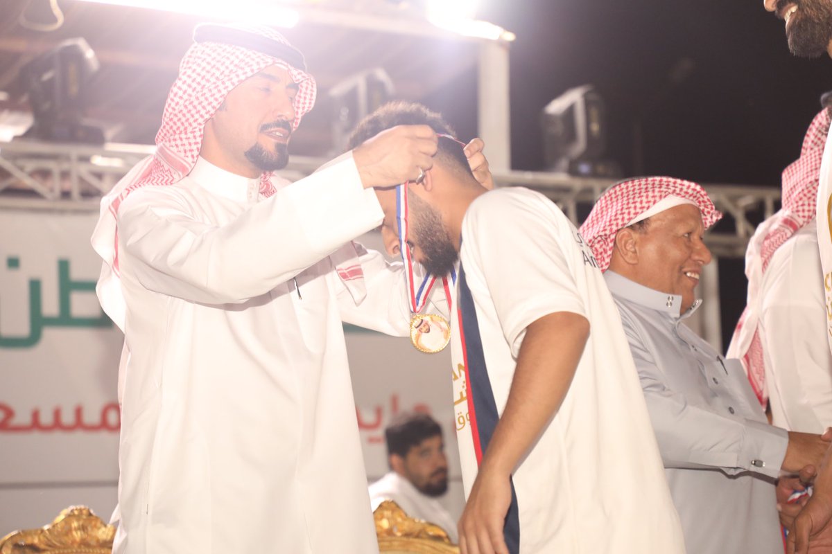 arsenal2007_'s tweet photo. عيدكم مع الارسنال غييير 😉🤩🏆🏆 https://t.co/OquSmB9Gah