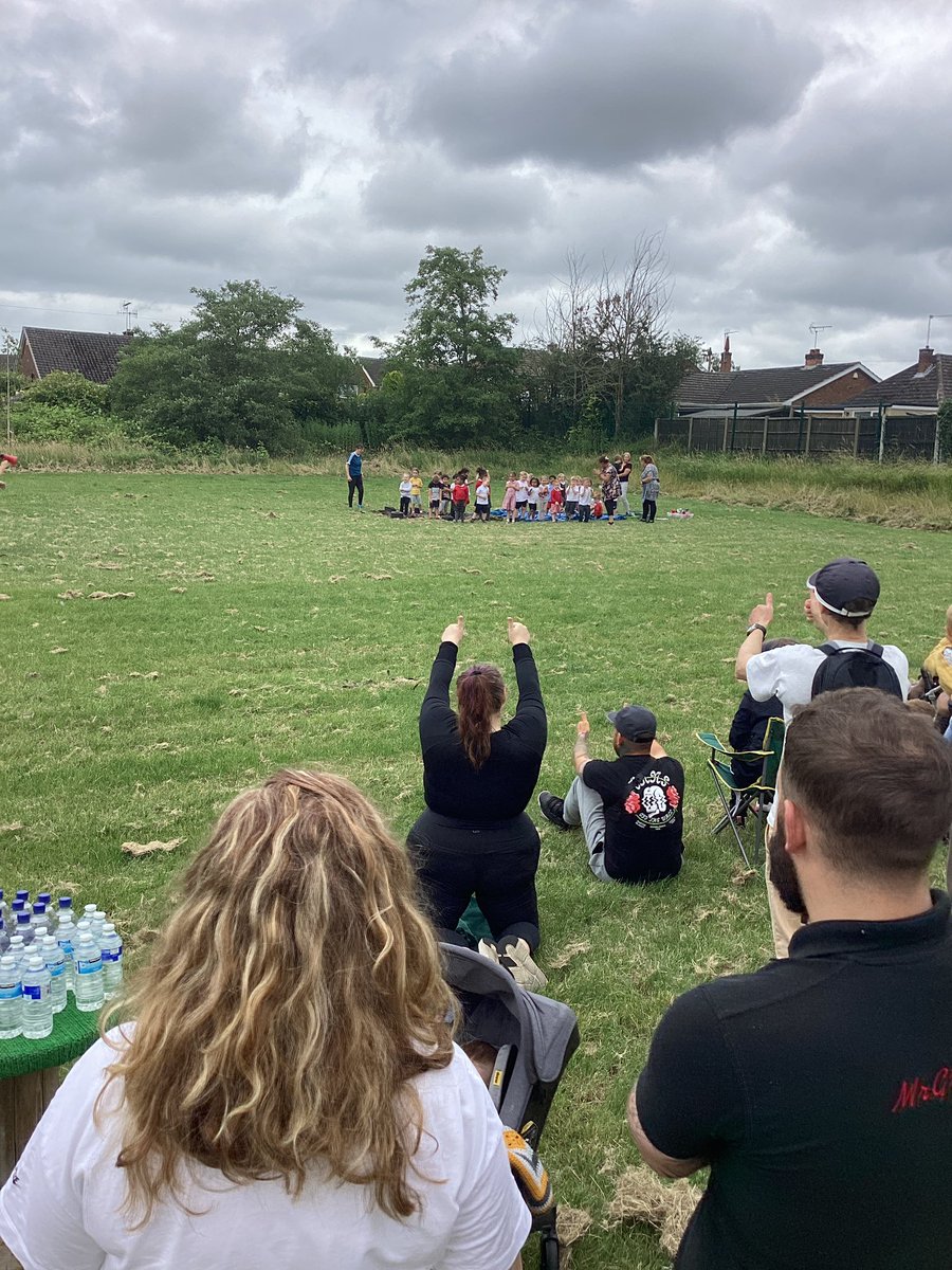 Albany Infant and Nursery School tweet media