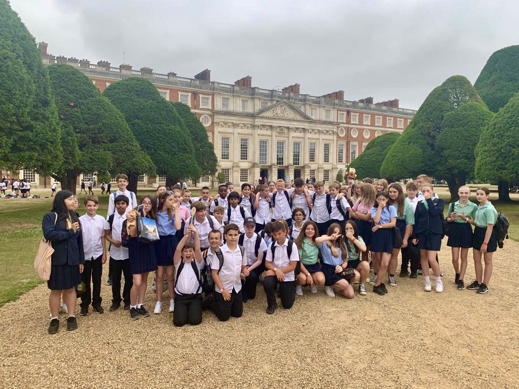 Hall Mead History on Twitter "Historians on tour dayout HRP_palaces