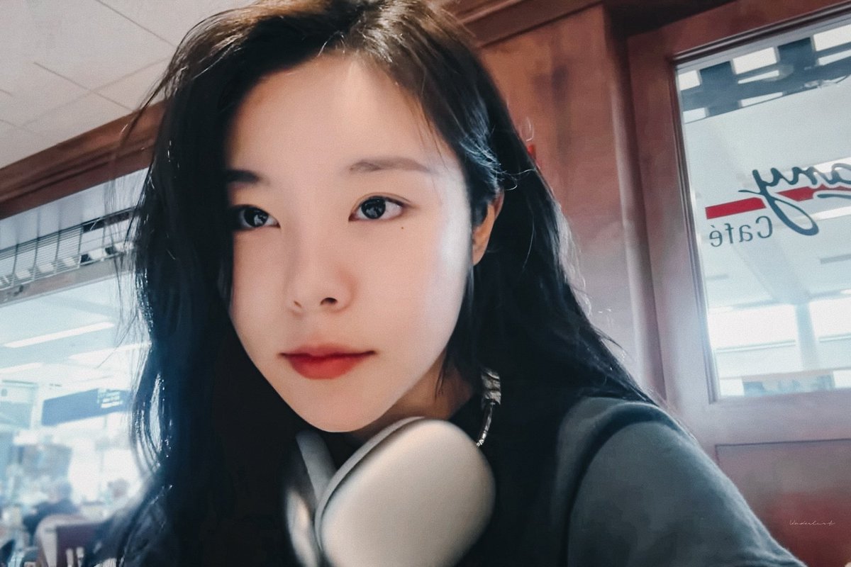 Wonderlust417's tweet photo. 언니😭😭😭😭＃휘인 https://t.co/DelJC5YaP2