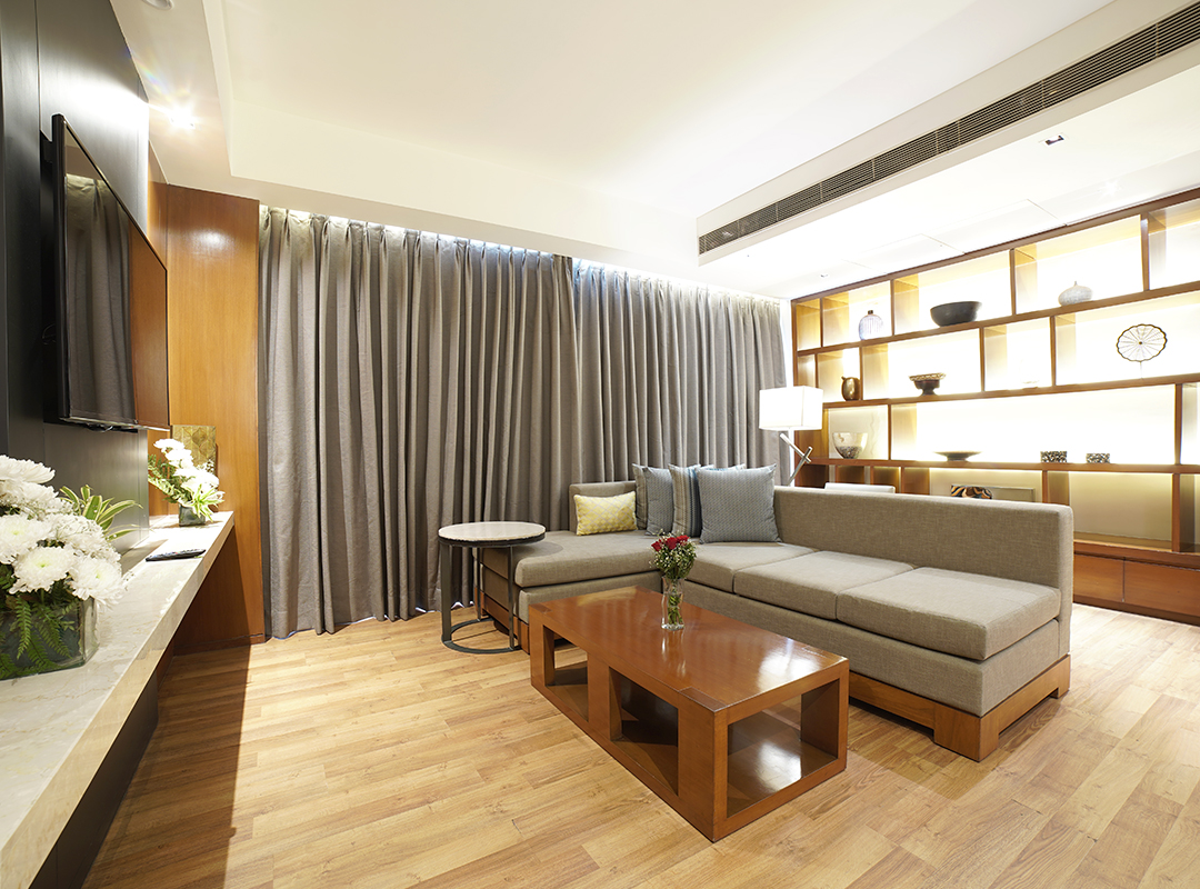 Experience a new level of comfort and sophistication in our Executive Suites. ✨
Discover a haven of tranquillity where every detail is designed for your utmost relaxation. Your perfect retreat awaits.

#ExecutiveSuites #ComfortZone #GoldenCity #HyattRegency #WorldOfHyatt