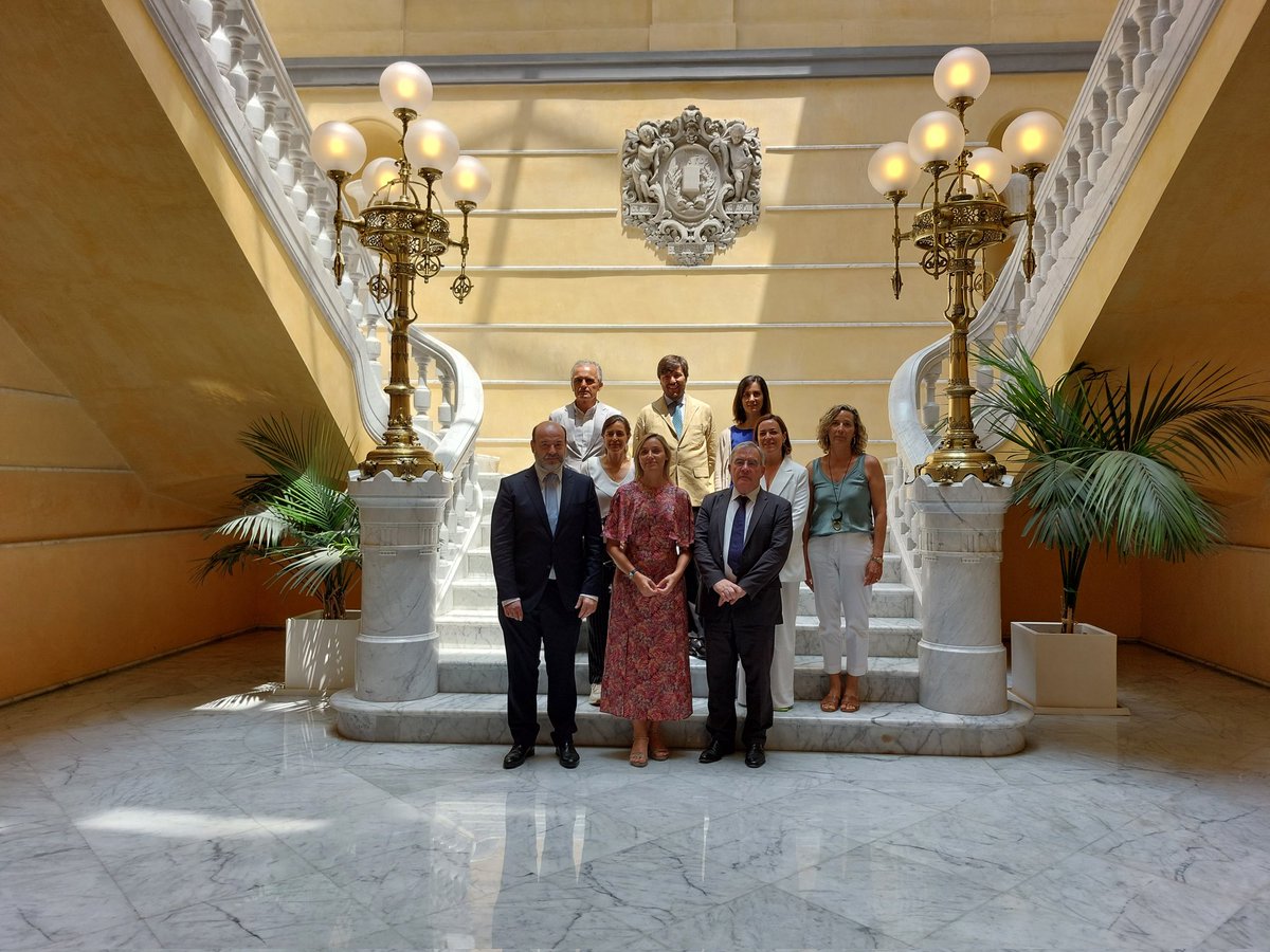 Colegio Notarial de Cataluña tweet media