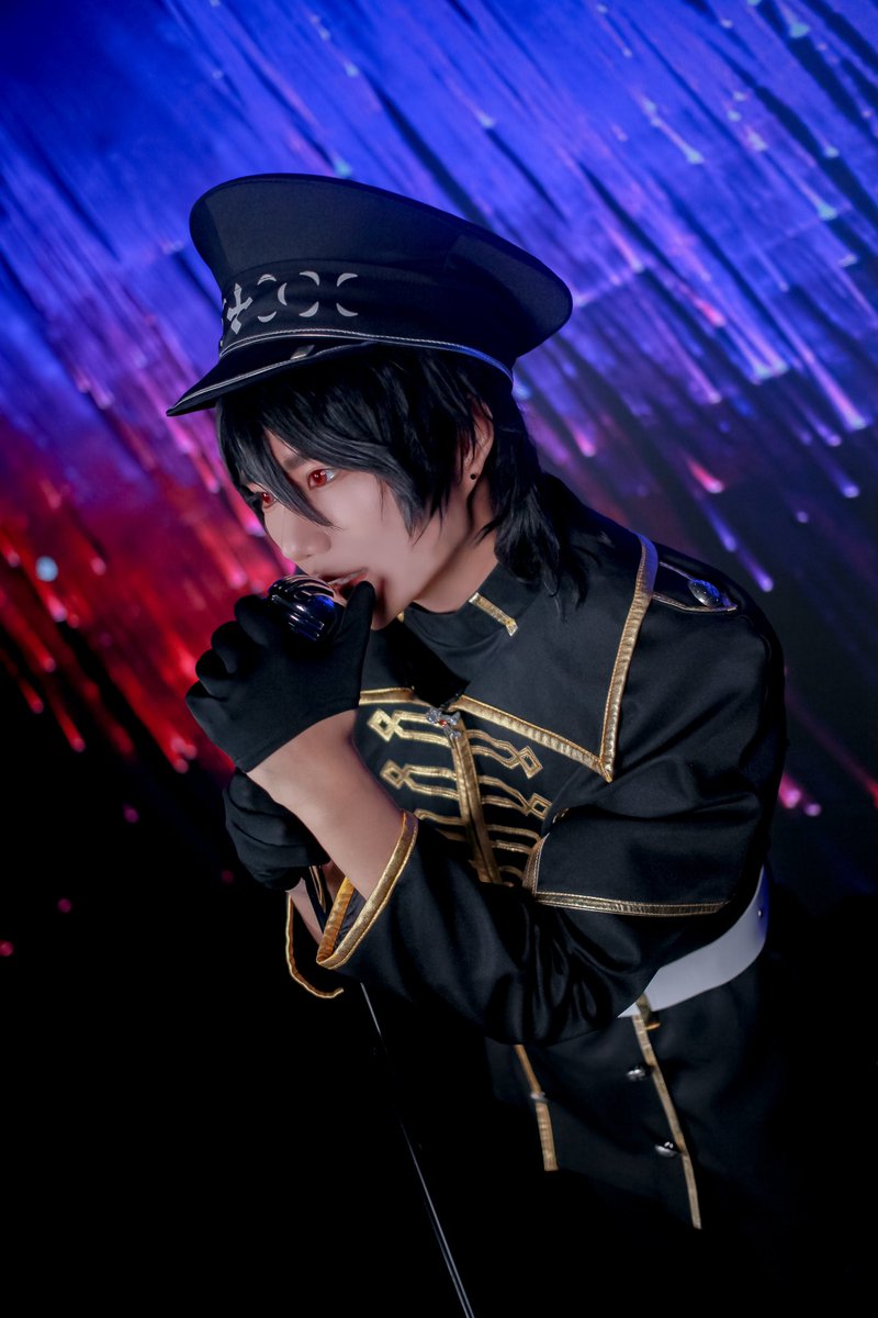 40404_04040's tweet photo. 💜 【コスプレ 코스프레】 
     あんさんぶるスターズ 앙상블스타즈
 - 朔間 零 사쿠마 레이

📸 @Epinephrine_01 https://t.co/D5TrTAfttJ