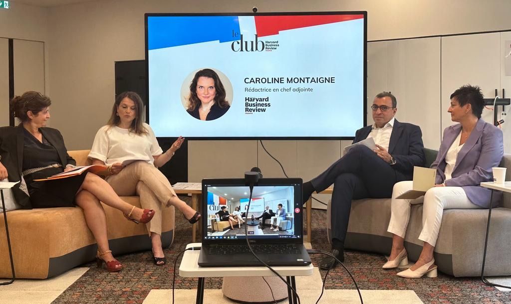 mehdi_houas's tweet image. Merci beaucoup @HBRFrance pour votre invitation à échanger hier sur #Attirer #Engager les #salariés ! Les interventions @iberrebi toujours passionnantes et ai été ravi de ce dialogue avec @CathyCollart, pour répondre aux attentes, profondément renouvelées, des collaborateurs.