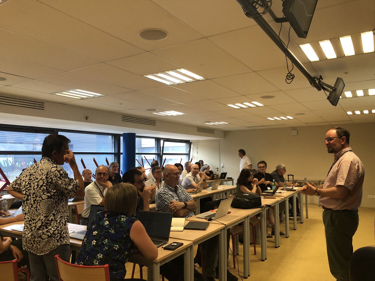 Vp-Num (@vpnum) on Twitter photo Et nous voici à nouveau réunis <a href="/UnivAngers/">Université d'Angers</a> ! Merci <a href="/s_amiard/">amiard stephane</a>,un des fondateurs de l’association et son premier président <a href="/VpNum/">Vp-Num</a>, pour cette invitation sur les douces terres angevines! Et nous voici à nouveau réunis <a href="/UnivAngers/">Université d'Angers</a> ! Merci <a href="/s_amiard/">amiard stephane</a>,un des fondateurs de l’association et son premier président <a href="/VpNum/">Vp-Num</a>, pour cette invitation sur les douces terres angevines!