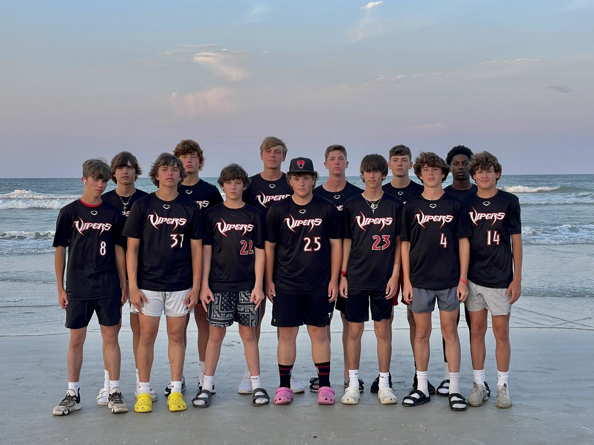 USAPrimeScout27's tweet photo. ✌️ out Florida. 
@Vipers2027 had a good week of baseball, beach and bonding with the boys. Time to head home and get ready for the second month of the summer season. 
💪🏻⚾️🐍 @VipersBallClub https://t.co/7OC03Grh4h