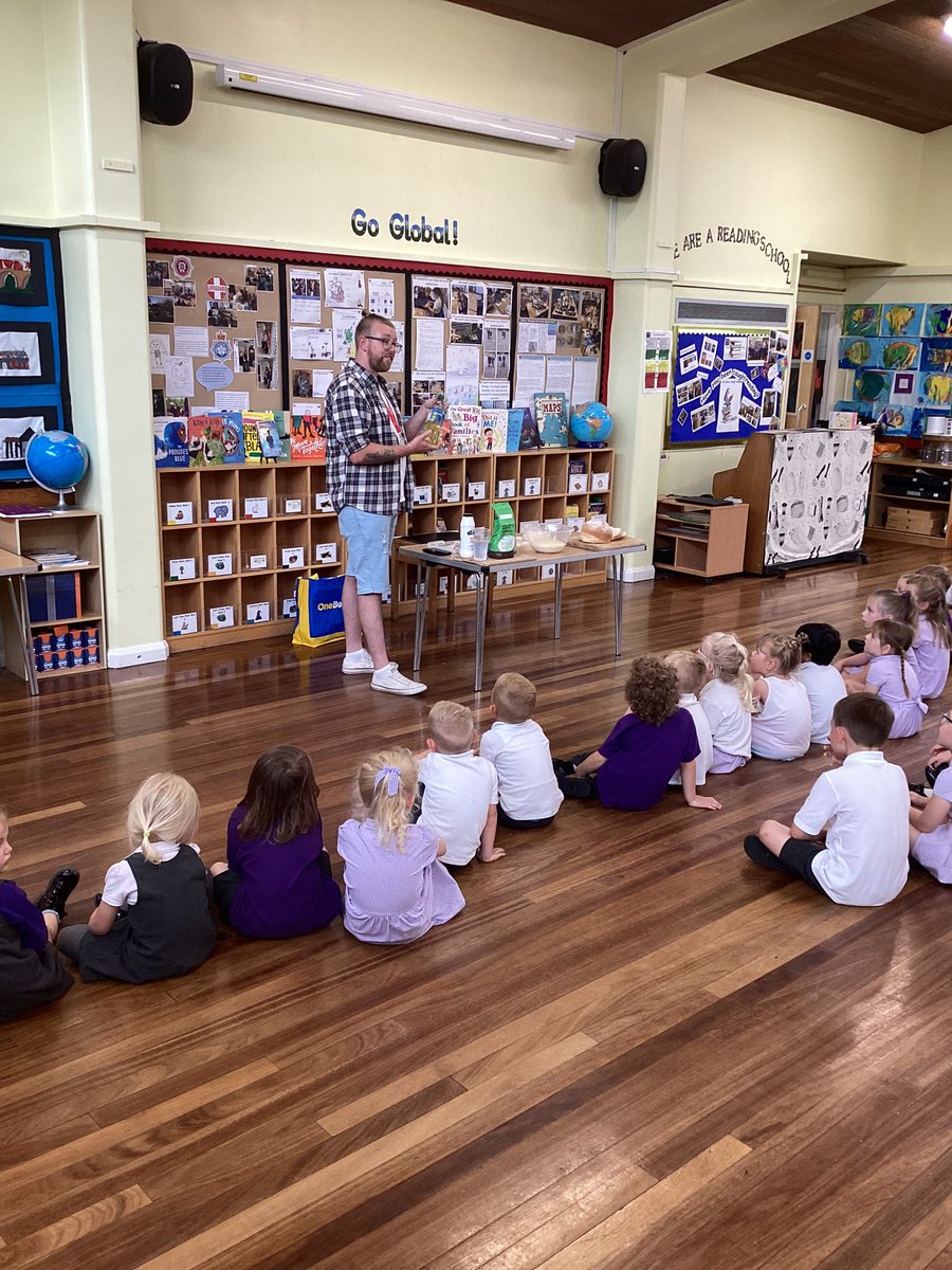 TadPrimaryAcad's tweet photo. Thank you so much to Rob the baker. Rob came into school to explain the science behind bread baking. The children listened really carefully and loved the hands on approach to bread baking. #scienceweek #Tadcasterscience @eboractrust https://t.co/M9frjQVPBG
