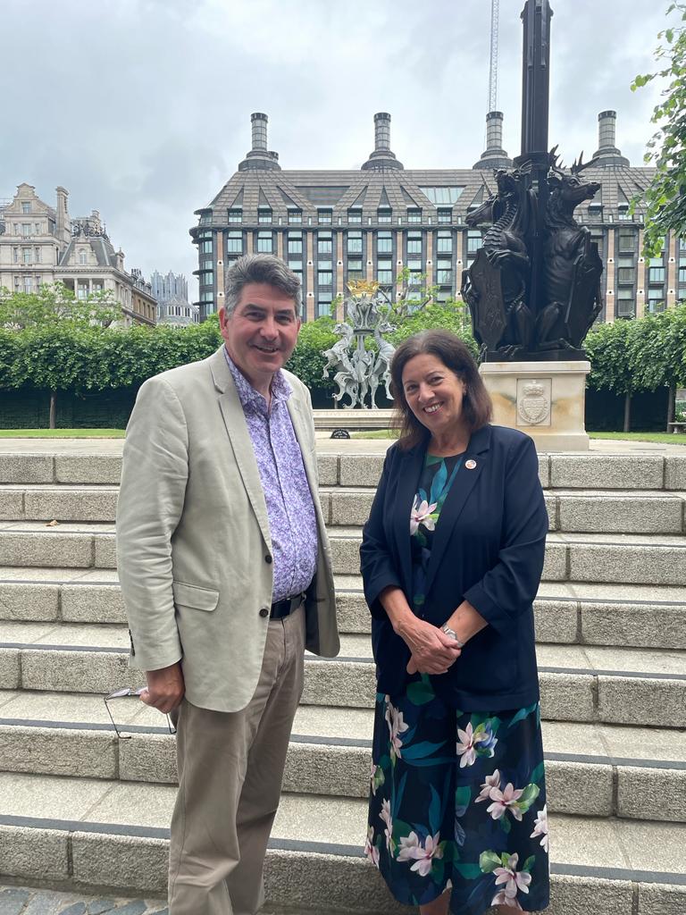 Jo Gideon tweet media