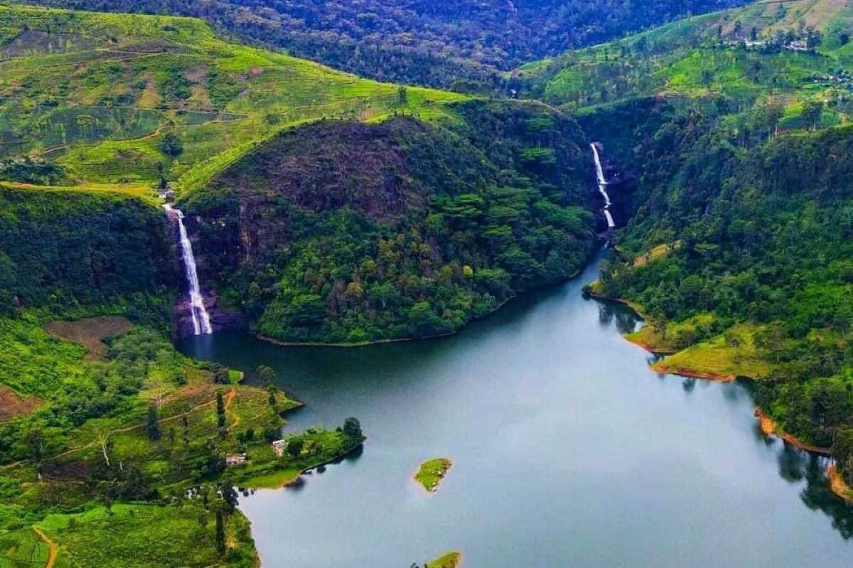rislyi's tweet photo. Cabinet approval has been granted for the allocation of lands in the custody of the Ceylon Electricity Board (CEB) to United Arab Emirates Capital Investment LLC for executing a luxury hotel project.

#srilanka #news #hotel #travel https://t.co/8F93wRslTU