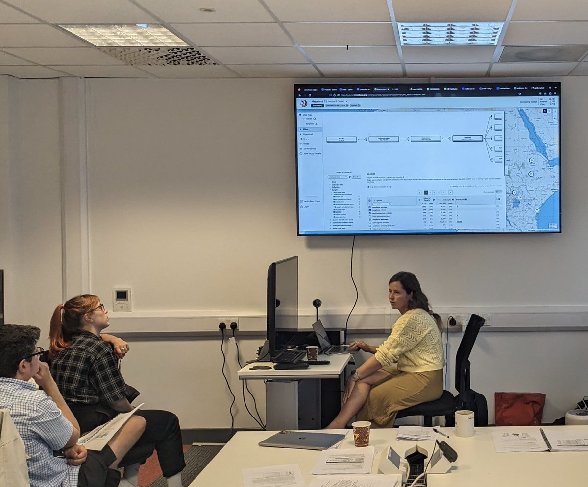 veupathdb's tweet image. Students busy at work at the #VEuPathDB #bioinformatics workshop in Liverpool. Also great job by our hard working instructors!