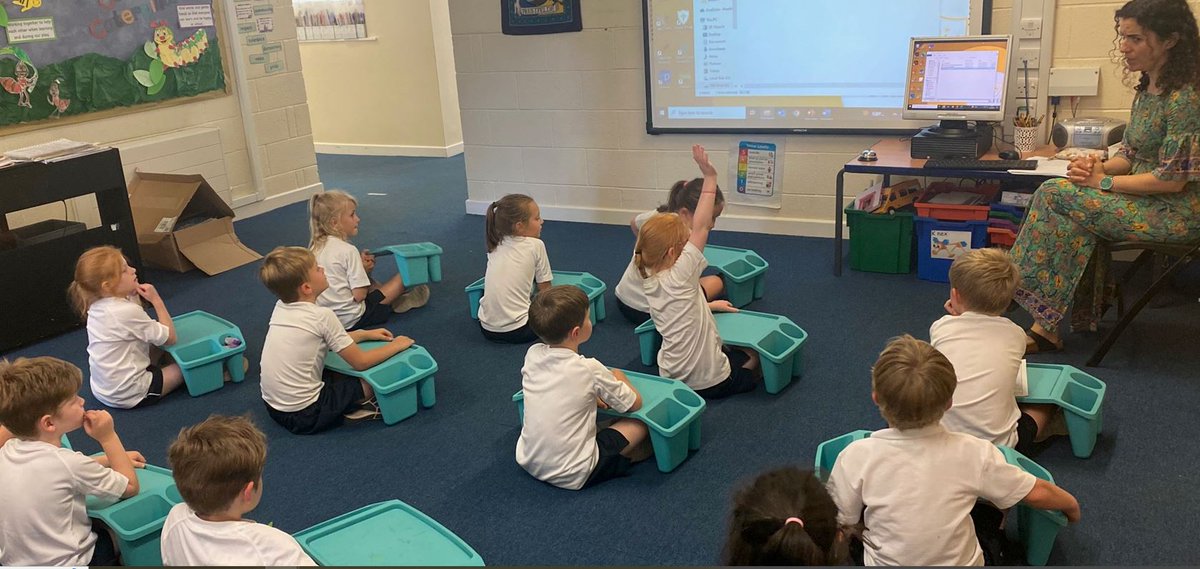 Bonjour les enfants! Little Prestfelde pupils enjoying a French lesson with Madame Chloe. Through fun, creative and interactive lessons, our children here at Prestfelde begin learning French from the age of three. #prepschool #french #weareprestfelde #Shropshire