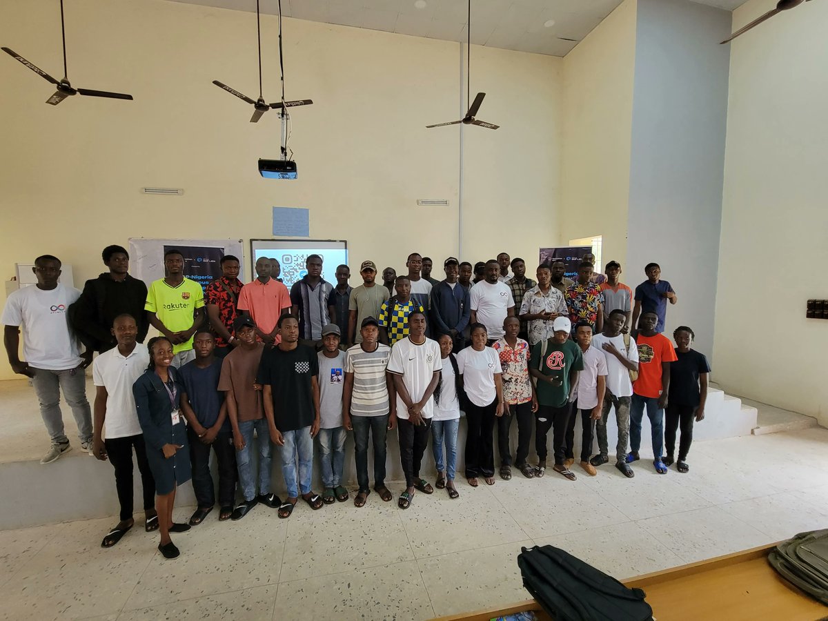 🎉 Phase 1 of the Campus Blockchain Hackathon and Bootcamp has concluded successfully! We're thrilled to have engaged students from @tasuednigeria @FUTAkure Federal University of Technology Minna, and @KwasuOfficial Next stop: Phase 2! #BlockchainEducation @dfinity #ICP