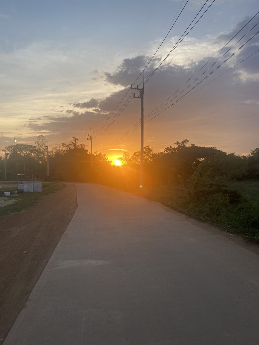 4WD_Shop's tweet image. บรรยากาศ ยามเย็น #น่านนะสิ