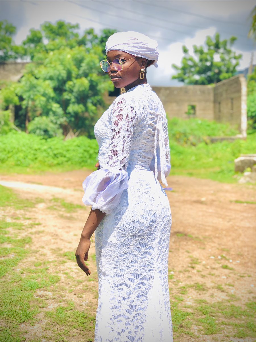 Napheeysah's tweet photo. Hello twitter👋
Eid Mubarak 🥰☺️
It’s limited Eid-ition 🥰 https://t.co/OZ8aTcvv9C