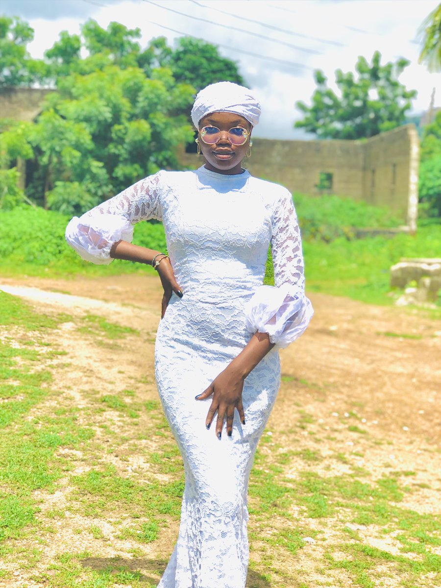 Napheeysah's tweet photo. Hello twitter👋
Eid Mubarak 🥰☺️
It’s limited Eid-ition 🥰 https://t.co/OZ8aTcvv9C