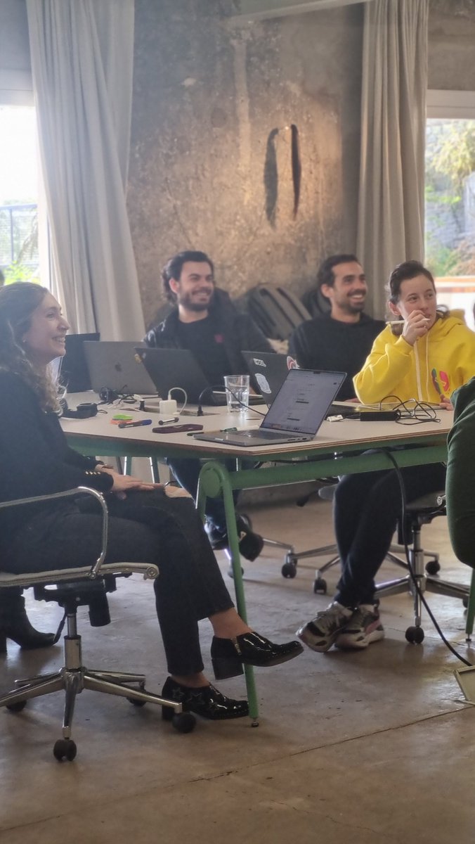 bitlogicos's tweet image. Metodología para el desarrollo de aplicaciones escalables y mantenibles. 

Capacitación by Ed Hames.🤓📚🙌

#ContinuosLearning