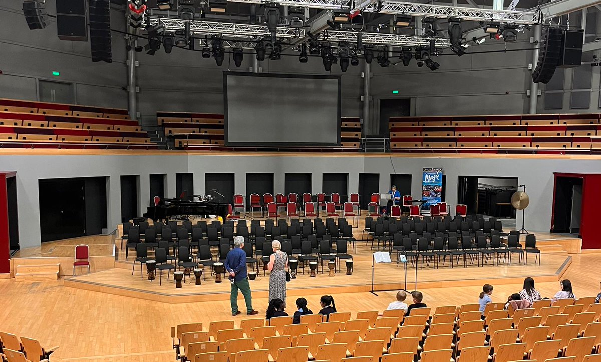 coventry_music's tweet image. The stage is set for our final Climate Cantata at @warwickartscentre 
@StLaurencesCE @stokeprimary
@CannonParkSch @StPatricksCov #excited #singingtime