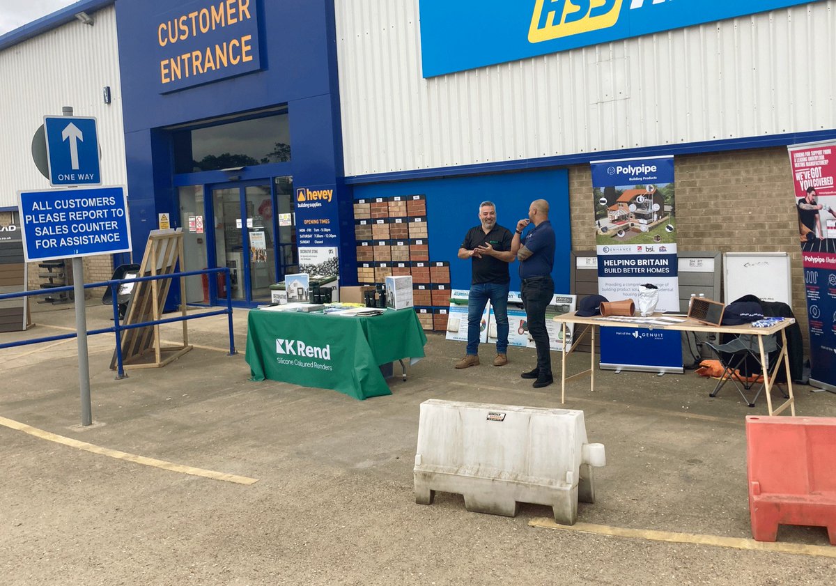 HeveyBS's tweet photo. Fantastic first day at Hevey Northampton Trade Days! 💪 Thanks to everyone joining - looking forward to seeing you tomorrow! 😎

#buildersmerchants #tradeaday #northamptontrade #constructionsite #homerevamp https://t.co/3d3FkYzMSe