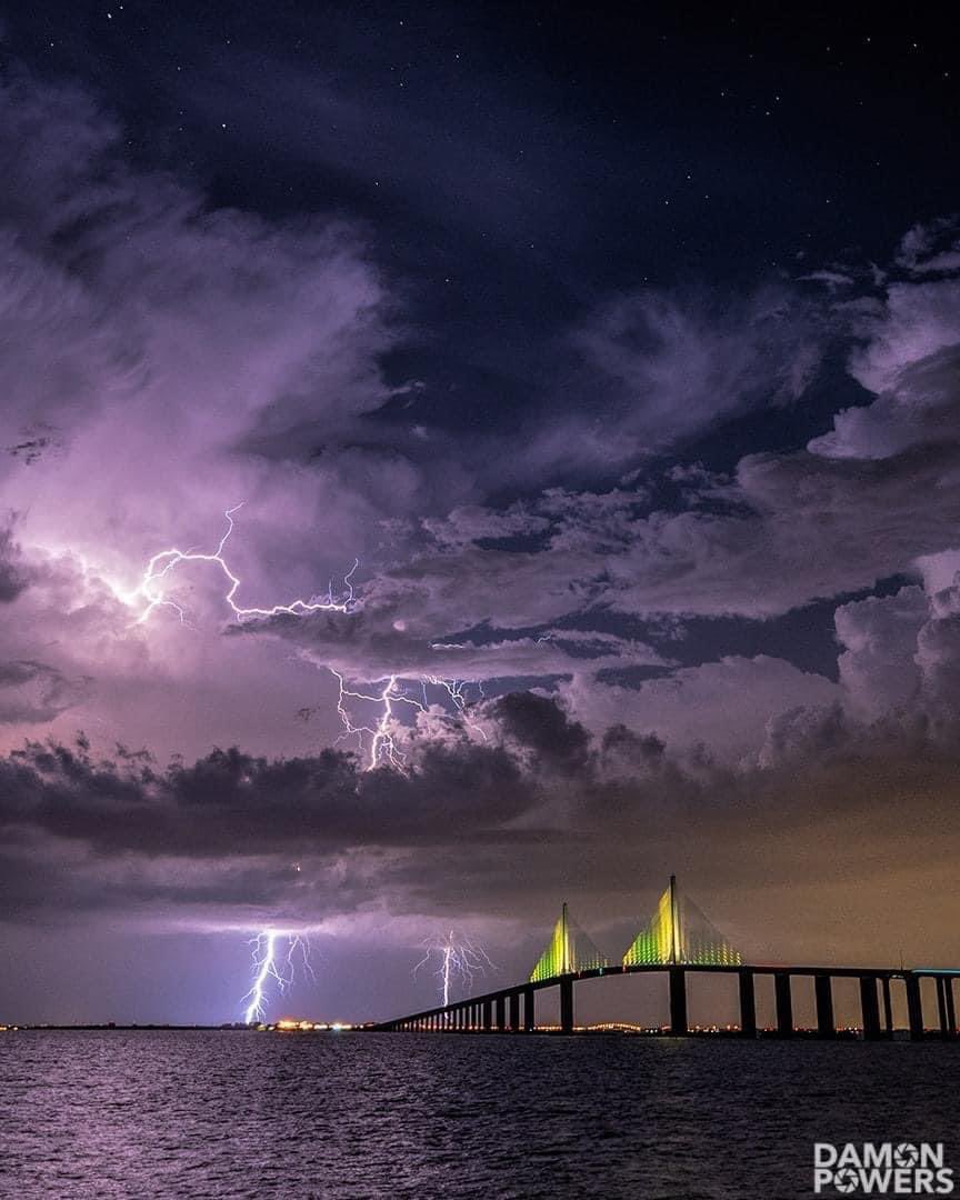 Lightning over the Sunshine 
Skyway Bridge⚡️