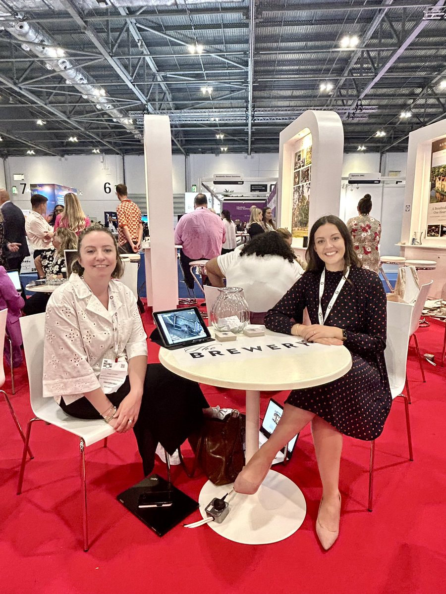theBreweryVenue's tweet image. Meet us at The @MeetingsShow today and tomorrow!

Faye and Hollie are waiting for you stand D51 ( @MIAuk pavilion) to discuss your future event at The Brewery 🎤💃

If you are at The @MeetingsShow, don’t hesitate to pop by and say hello 😀

 #event #meetingsandevents #eventsprofs