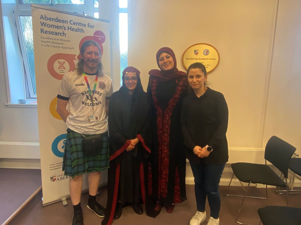 ACWHR's tweet photo. Some more photos from our event last week hosted by Heba which marked #RefugeeWeek 🙌🏻
@Al7yatHeb #ACWHR https://t.co/z8OPo7vYcv
