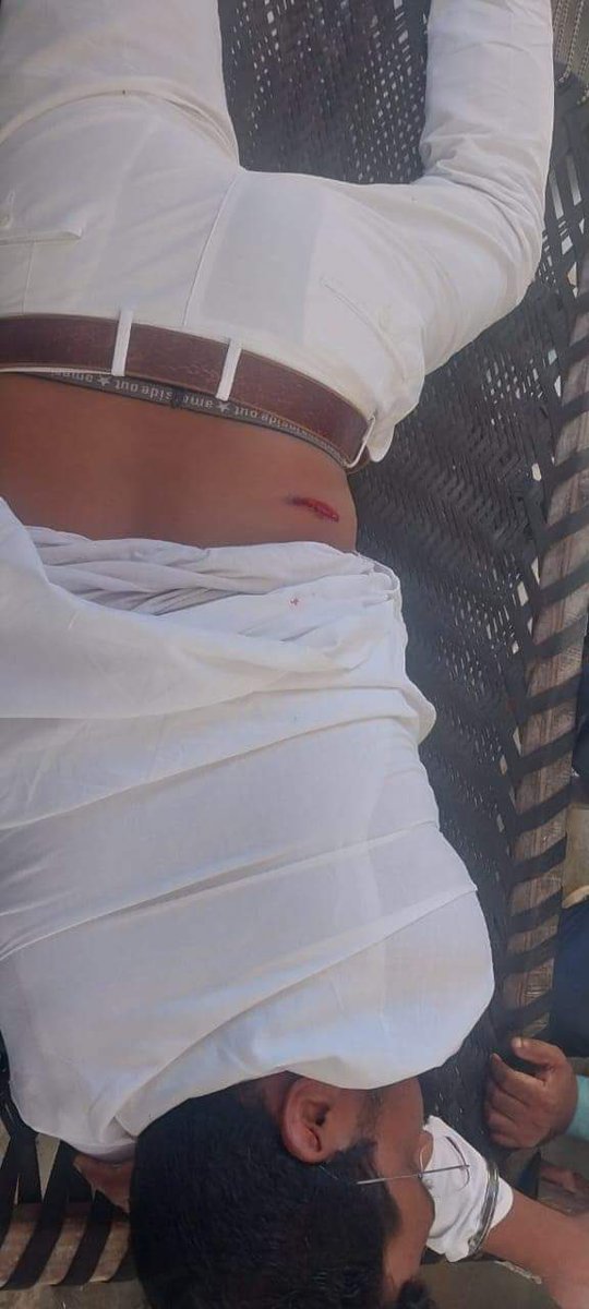 msboy_1991's tweet photo. अपने समाज के हक अधिकारों की आवाज़ उठाना इतना बड़ा गुनाह हो गया कि @BhimArmyChief चन्द्रशेखर आज़ाद जी की हत्या का प्रयास करते हुए उनकी गाड़ी पर फ़ायरिंग की गई @dgpup @Uppolice जल्द से जल्द अपराधी जेल की सलाख़ों के पीछे चाहिए इसी में UP के Law &amp; Order की भलाई https://t.co/WQqSZAiSLL
