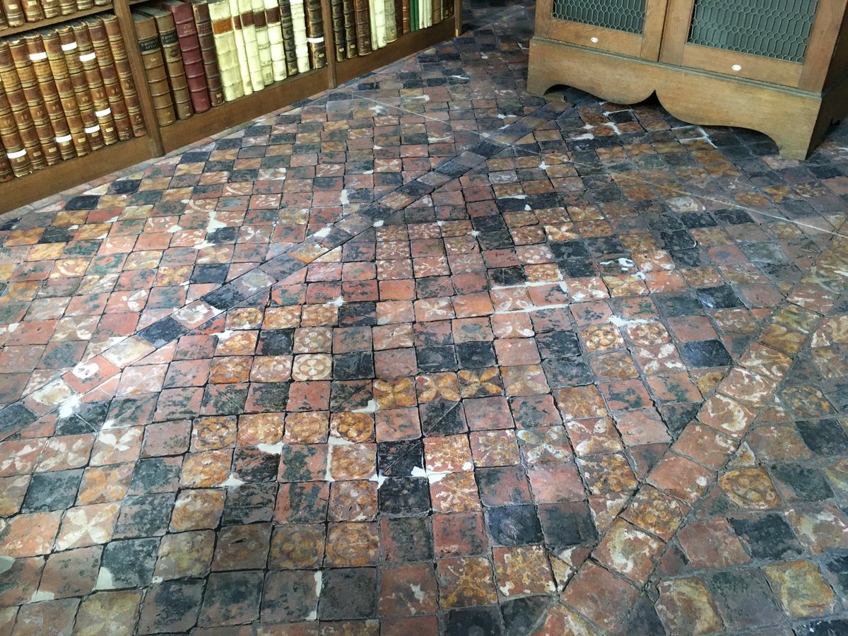 I have been to <a href="/LichfieldCath/">Lichfield Cathedral</a> this morning, chatting to Clare &amp; Jenny about #collections care in the wonderful Cathedral Library. If you're local pop in &amp; see some of the library treasures in the fantastic 'Library &amp; Legacy' exhibition shorturl.at/atwL9 <a href="/ArchandHeritage/">StaffsStokeHistory</a>