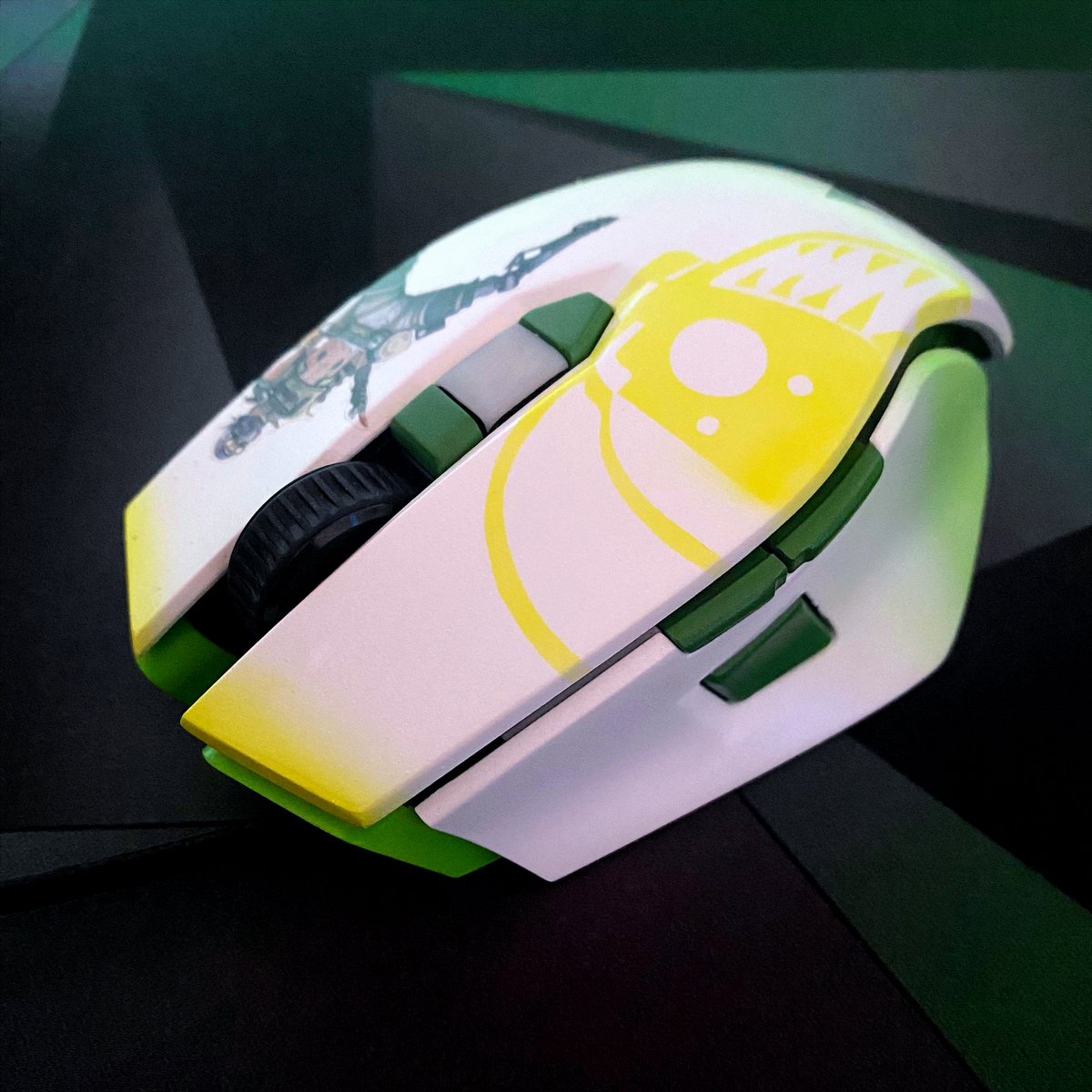 Octane / Apex Legends
Corsair M65 pro for @grifosgaming

#custom #custommouse #customart #custompaint #mousecustom #gaming #mouse #gamingmouse #octane #apexlegends #octaneapexlegends #algs