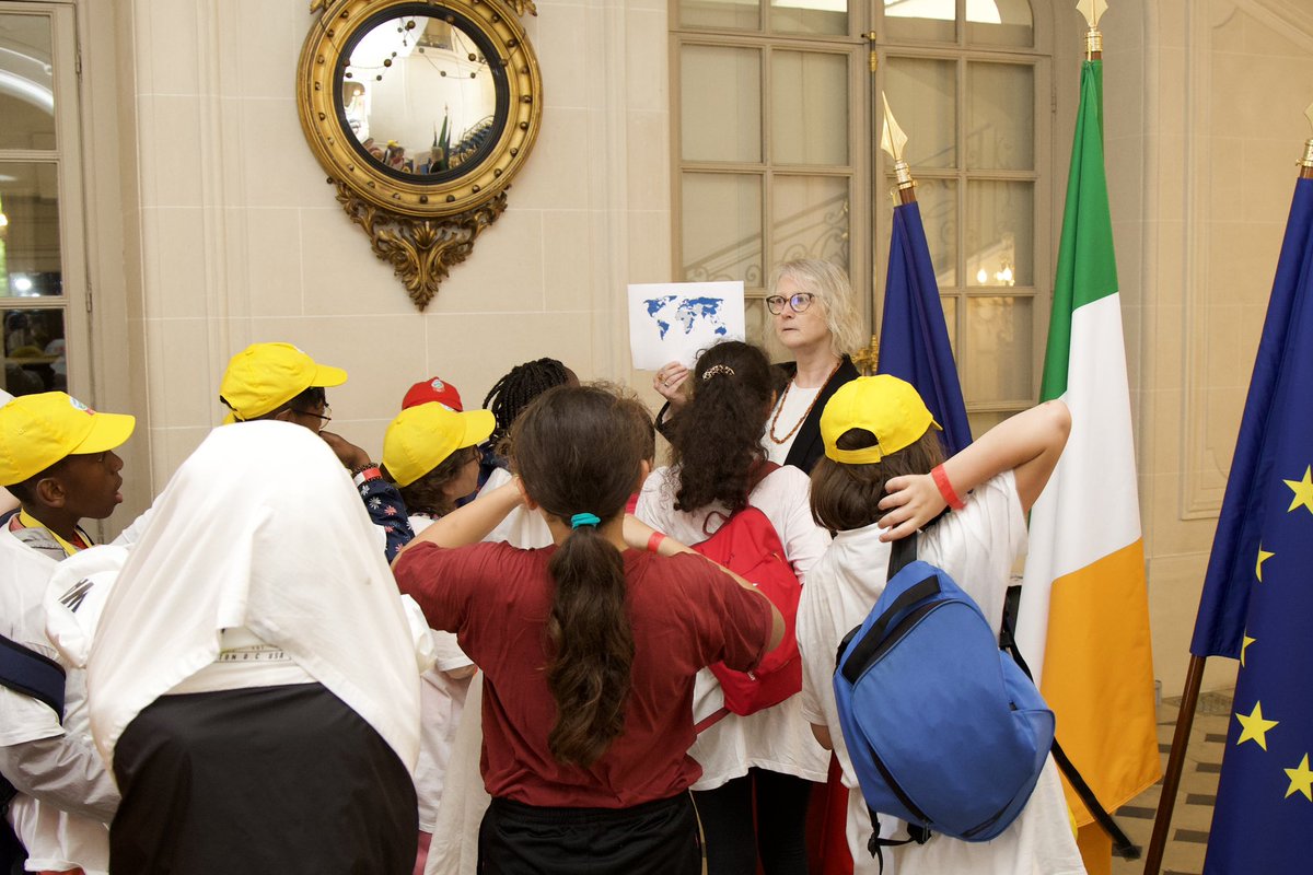 Irish Embassy Paris tweet media