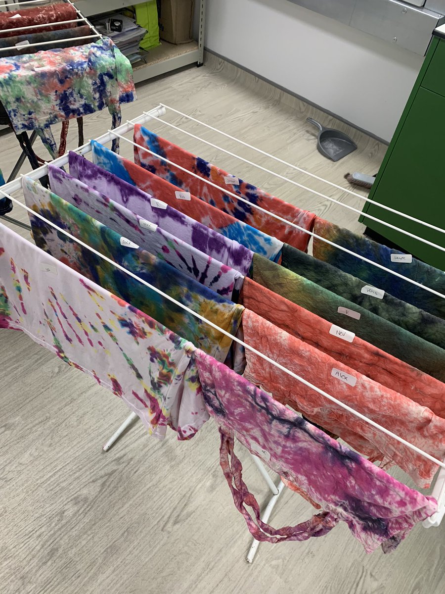 Miss Porter tweet media