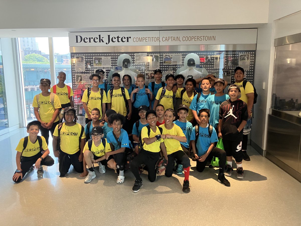 JeterTurn2's tweet photo. Students from our #Turn2Us Baseball League enjoyed an exciting tour of Yankee Stadium followed by a day of fun activities at Macombs Dam Park. They participated in an All-Star game, a home run derby competition and more, & received medals to recognize their achievements. #Turn2 https://t.co/Dj8jpSM3Zi