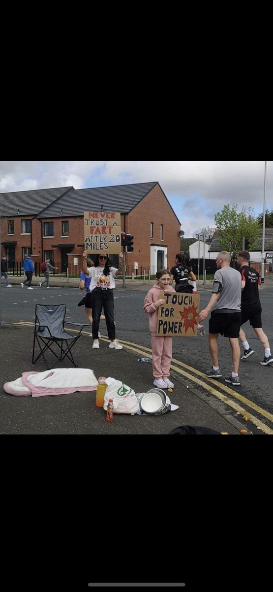 marathonbcm's tweet photo. The Belfast support is always incredible and gets better every single year🥰
These signs get us every time😅
What’s the funniest sign you have seen at a @mashdirect Belfast City Marathon?🤪
#MASHathon #YouRunWeFly https://t.co/9ITprDhSVB