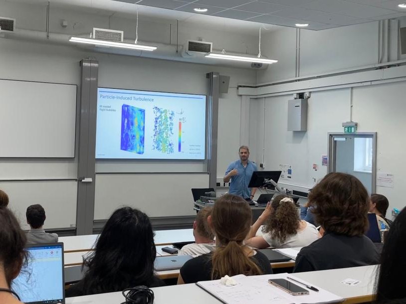 Thanks to Prof Zhenyu Zhang for inviting me to their seminar series at @ChemEngBham . It was a pleasure and I was happy to see the strong interest in modelling and multiphase flows.