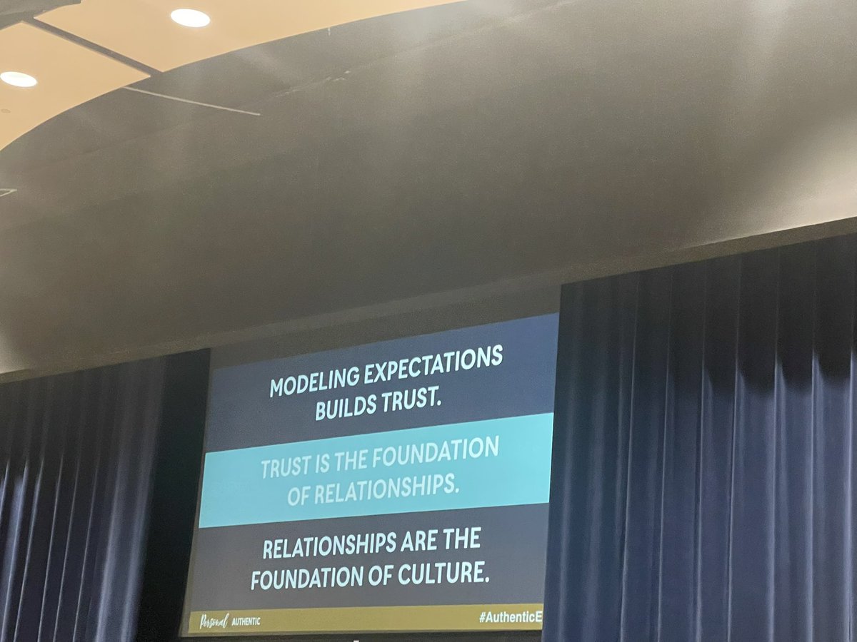 Thank you @thomascmurray for inspiring us to become better leaders that leads with intentional modeling. @YCSDRLS22 #YCSDRLS23 #AuthenticEDU