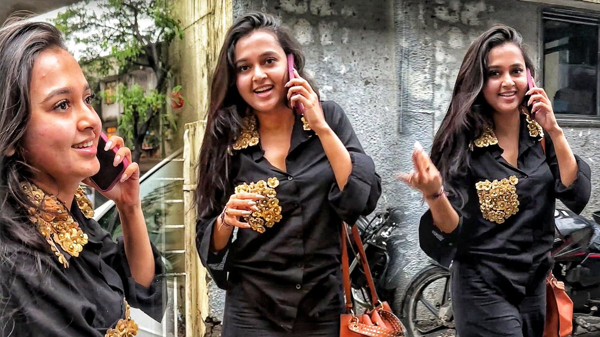 AnilKumar5513's tweet photo. Beautiful #TejasswiPraksh Look's Gorgious In Without Makeup spotted at Bandra

Complete Video Link Down Below 👇

Youtube | https://t.co/EIV0HzwxPP

#TejRan #TejaTroops #TejasswiPrakash #TejRanFam  @itsmetejasswi https://t.co/66Pr8s0mzO